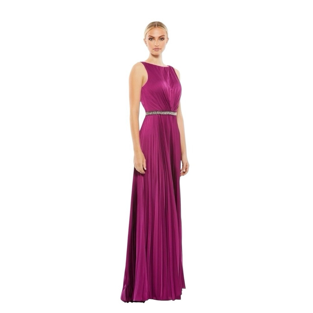 Mac Duggal 26610 Berry Satin Pleated Rhinestone Waist Gown Size 12 $458